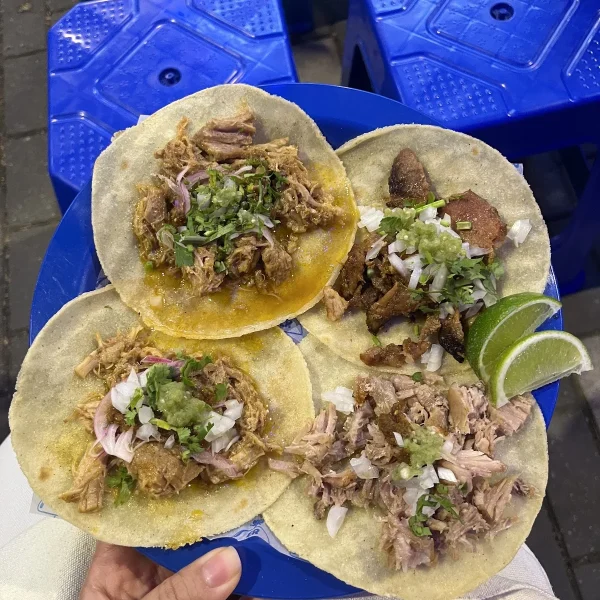 El Romantico Tacos & Chelas - destacada